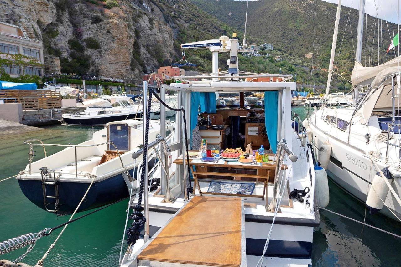 Aloha Jak'S Boat Alassio Exterior foto